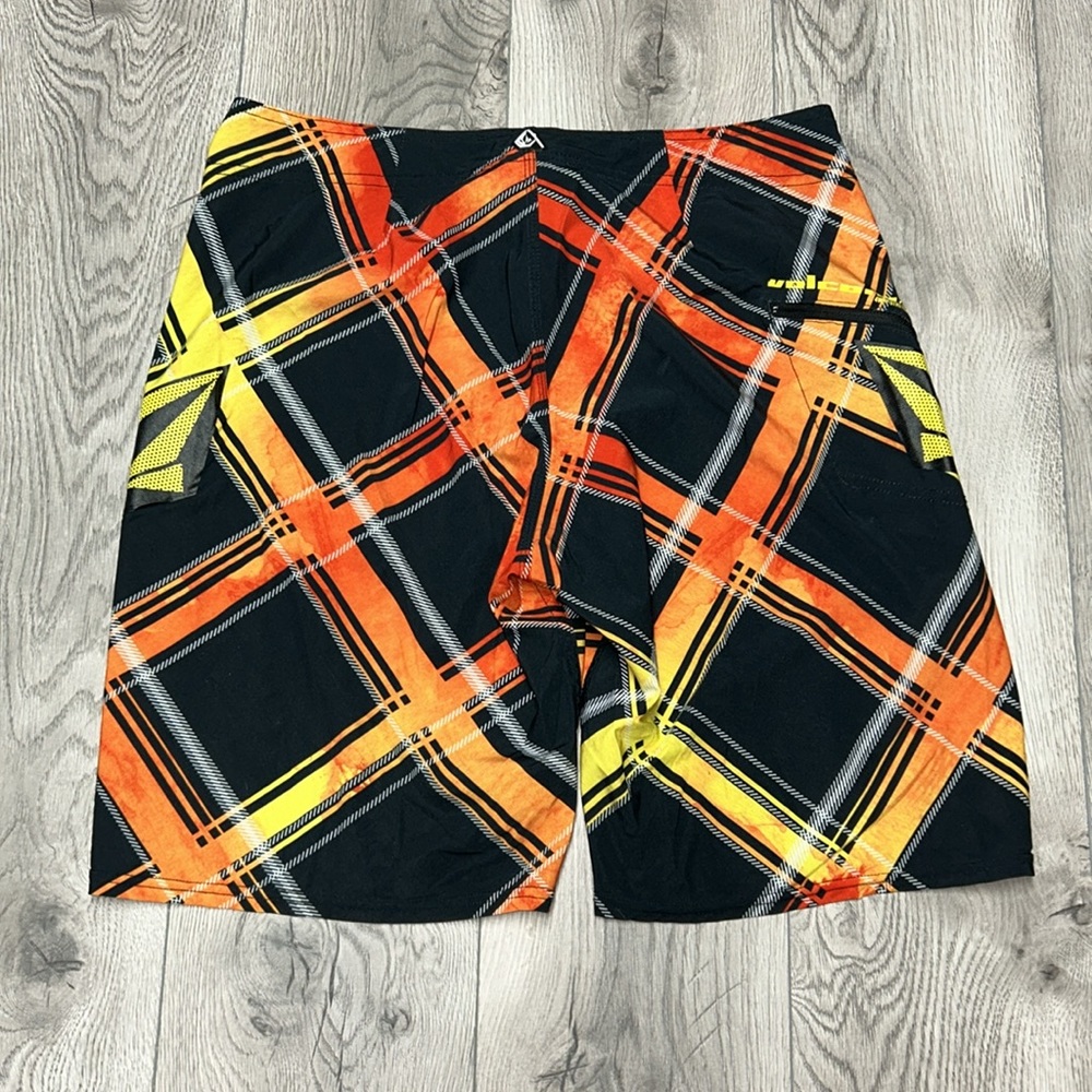 Volcom Pure Function Board Shorts - Picture 15 of 15